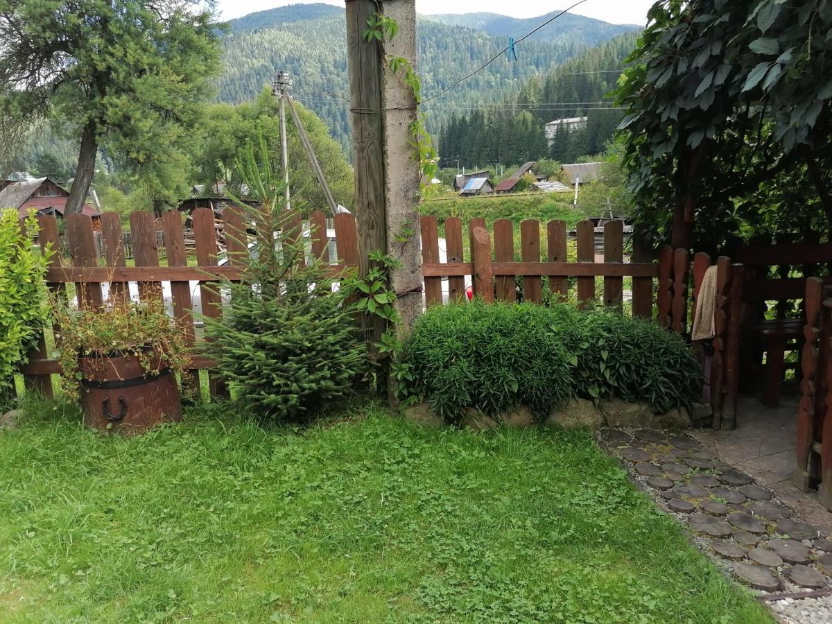 Котедж Віадук Vorokhta Exterior photo
